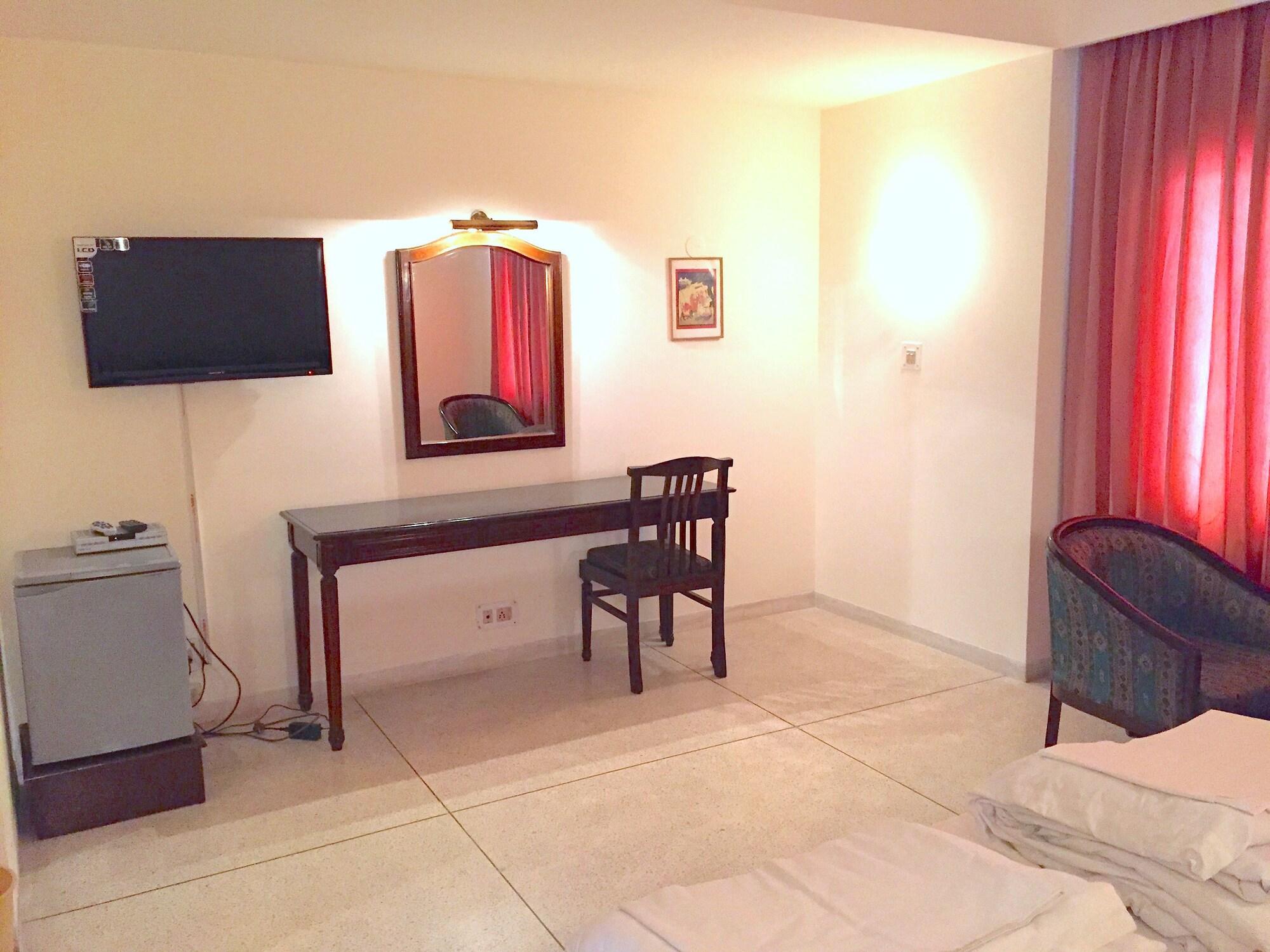 Hotel Alpana Haridwār Εξωτερικό φωτογραφία