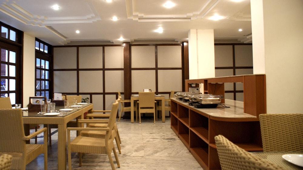 Hotel Alpana Haridwār Εξωτερικό φωτογραφία