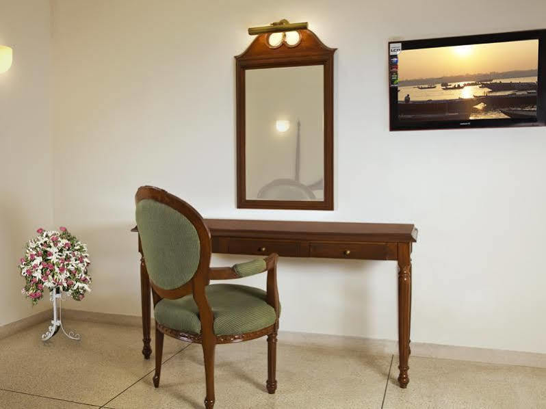 Hotel Alpana Haridwār Εξωτερικό φωτογραφία