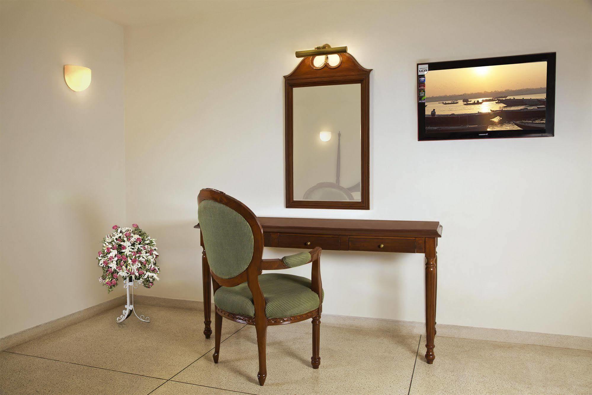 Hotel Alpana Haridwār Εξωτερικό φωτογραφία